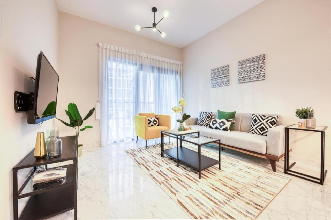 Elite Lux Holiday Homes - Cozy & Stylish 1 Bedroom With Huge Pools & World Class Gym Dubai Exterior photo
